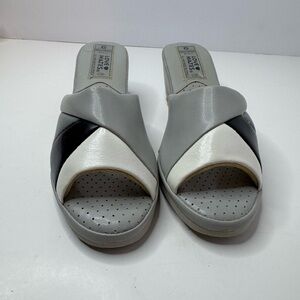 Vintage Love Mates Gray White Black Slip-On Sandals Women's Size 6